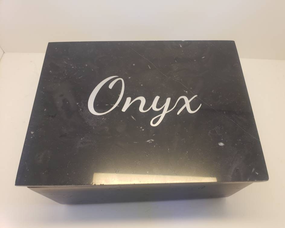 Handmade Marble Box Available in A variety of stone types 8"×6" height 4 1/2" Free Shipping
