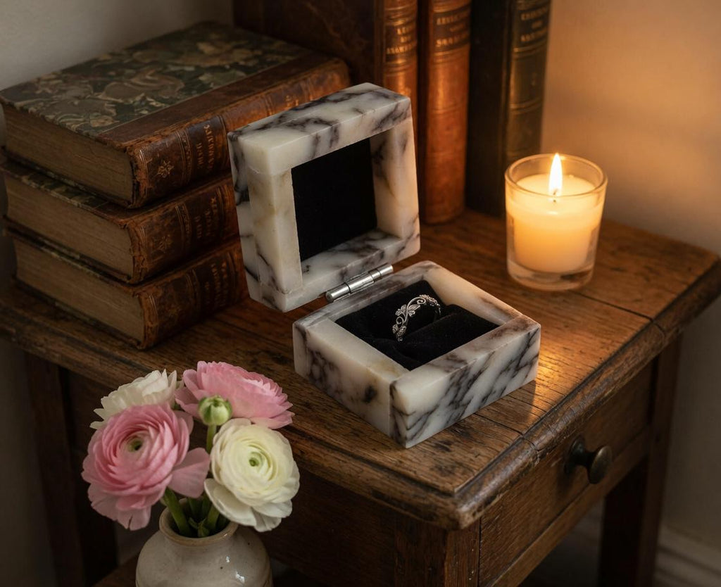 Amaretto Viola Purple White Ring Box a beautiful box perfect for a proposal or display a perfect keepsake that will be treasure forever